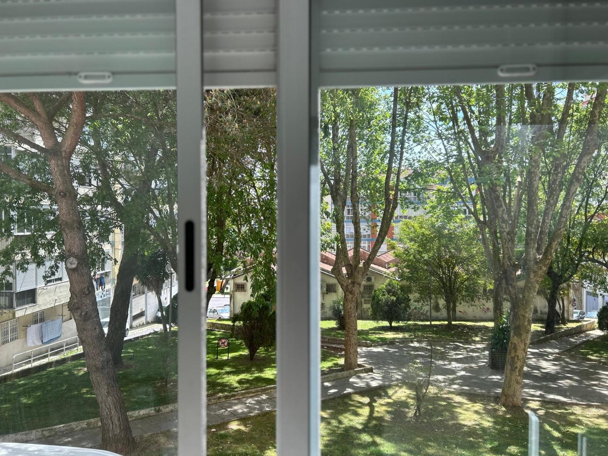Apartamento Acolhedor Em Келуш Экстерьер фото